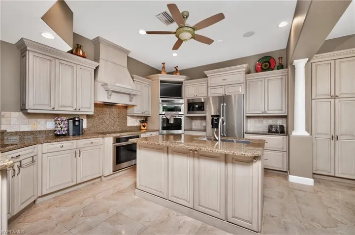 3213 Sunset Key Cir, Punta Gorda, Florida 33955