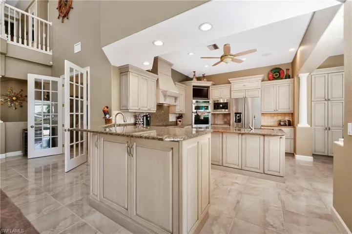3213 Sunset Key Cir, Punta Gorda, Florida 33955