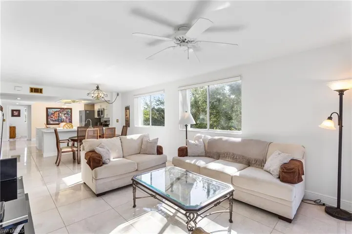 End-unit's side windows reveal more greenery, for pleasant views and privacy.