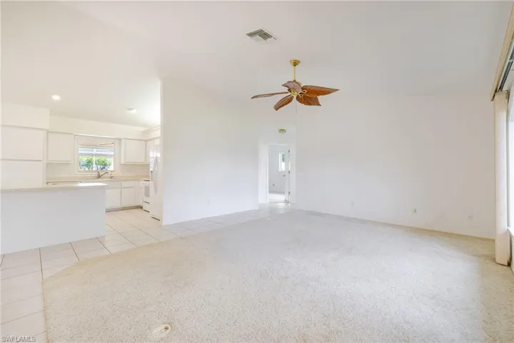 132 SE 19th  TER, Cape Coral, FL 33990