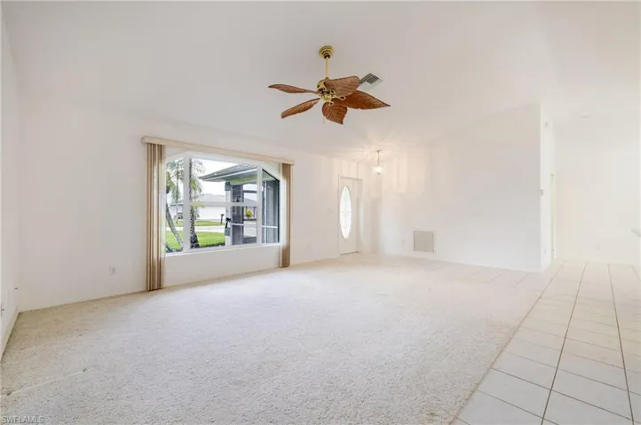 132 SE 19th  TER, Cape Coral, FL 33990