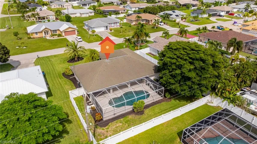 132 SE 19th  TER, Cape Coral, FL 33990