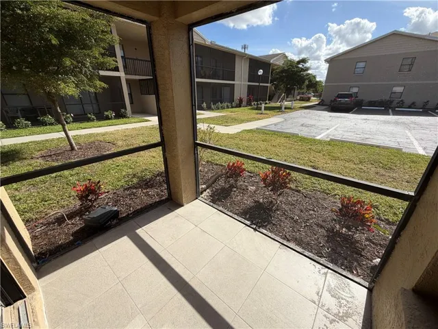 5315  Summerlin  RD, Fort Myers, FL 33919