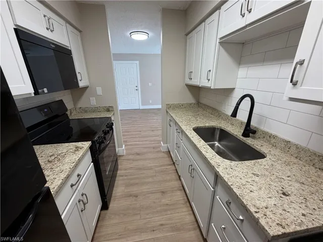 5315  Summerlin  RD, Fort Myers, FL 33919