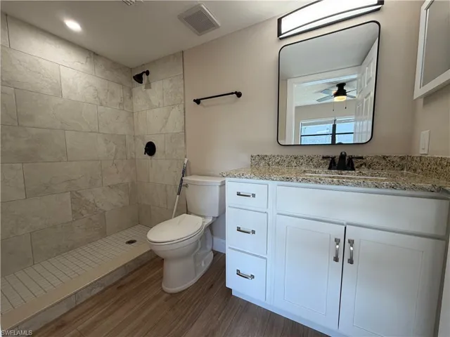 5315  Summerlin  RD, Fort Myers, FL 33919