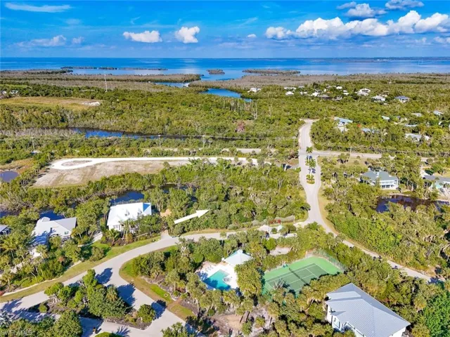 5398 Osprey Ct, Sanibel, Florida 33957