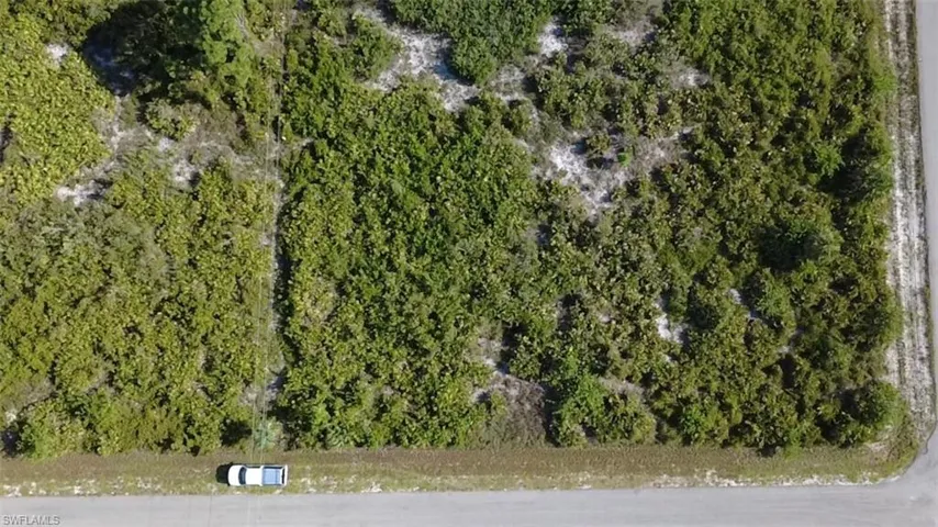 15 13th St, Lehigh Acres, Florida 33972