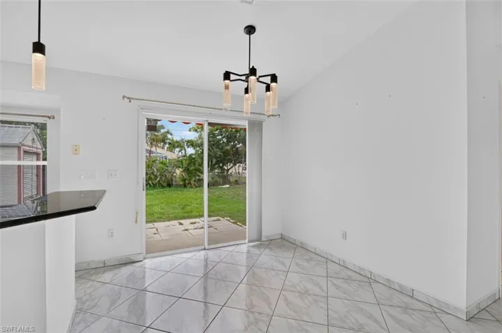 827 Sw 29th Ter, Cape Coral, Florida 33914