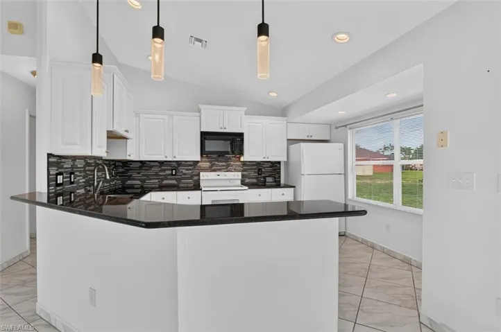 827 Sw 29th Ter, Cape Coral, Florida 33914