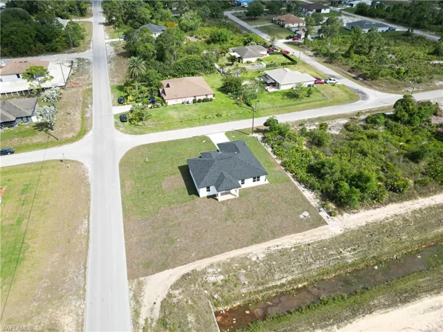 1805 Xelda AVE N, LEHIGH ACRES FL 33971