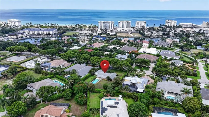 1608 Crayton Rd, Naples, Florida 34102