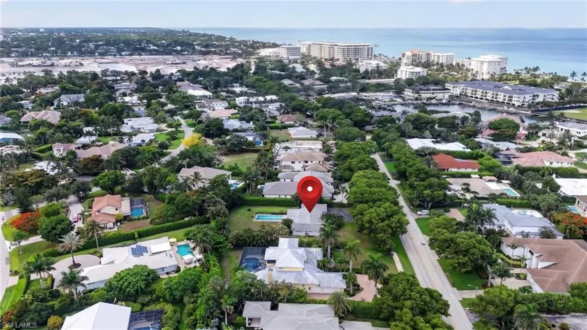 1608 Crayton Rd, Naples, Florida 34102