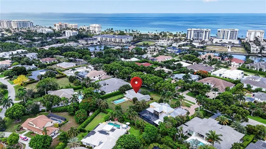 1608 Crayton Rd, Naples, Florida 34102
