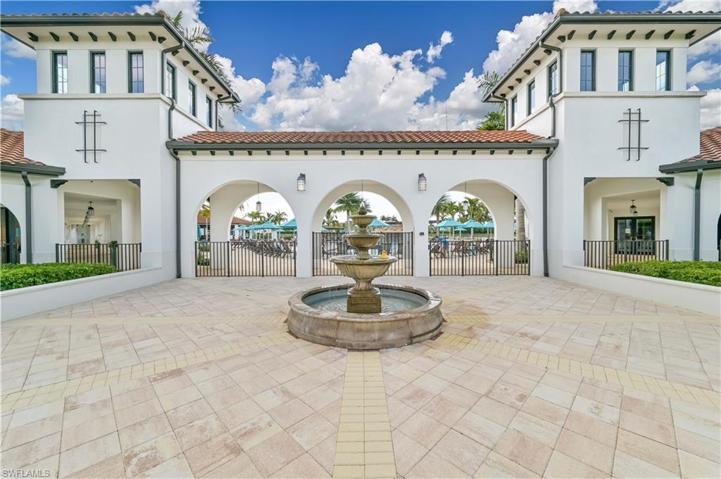 Arborwood Preserve Courtyard