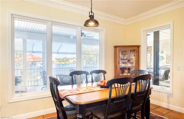 Kitchen/DINING AREA