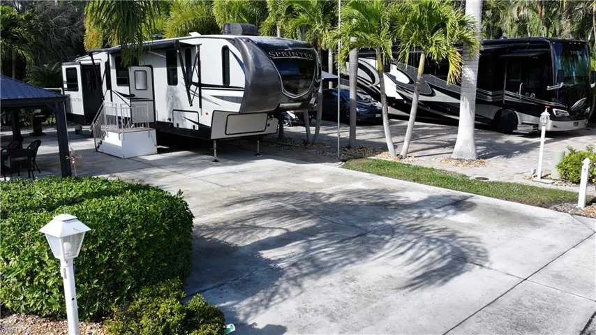 5700 Cypresswoods Resort Dr, Fort Myers, Florida 33905