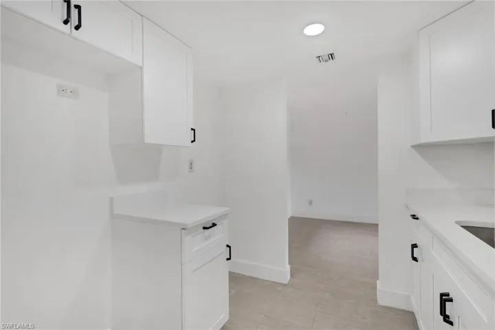 2366  E. Mall Dr  , Fort Myers, FL 33901
