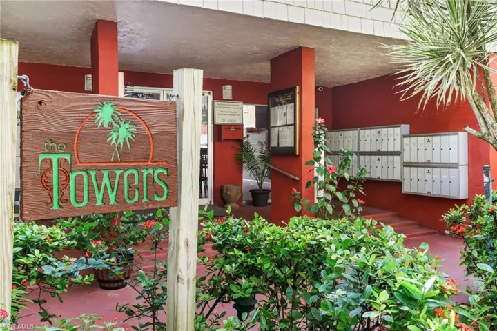 2366  E. Mall Dr  , Fort Myers, FL 33901