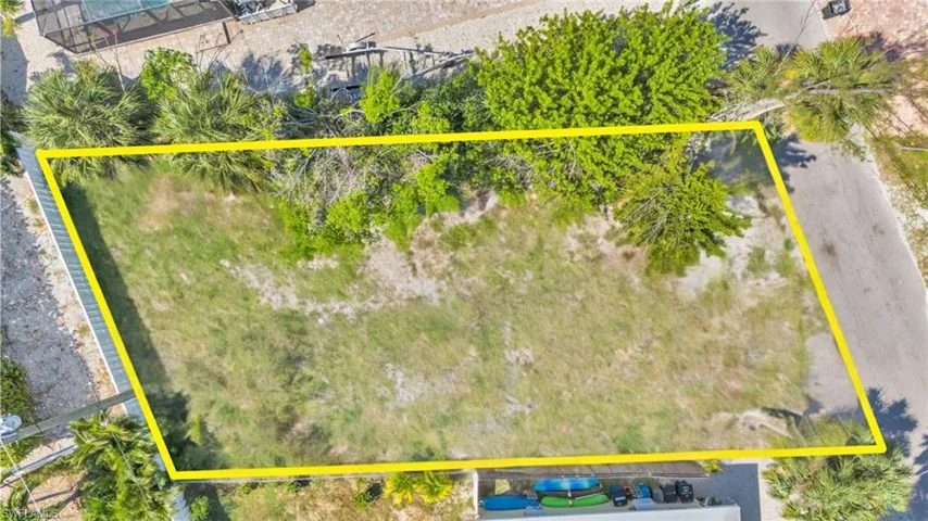 View of bird's eye view Lot lines do not represent the surveyVirtually enhanced