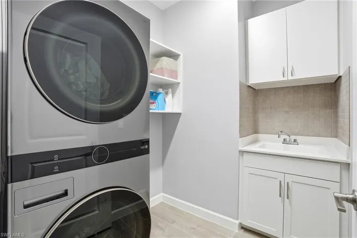 Upgraded Laundry Room