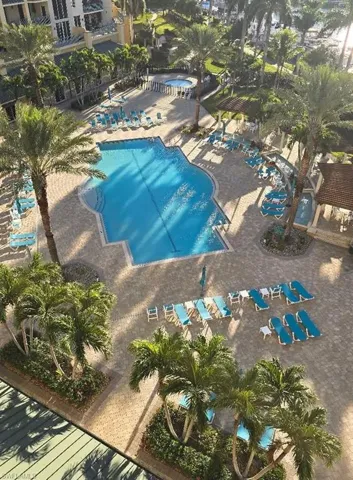 Southern facing pool and spa