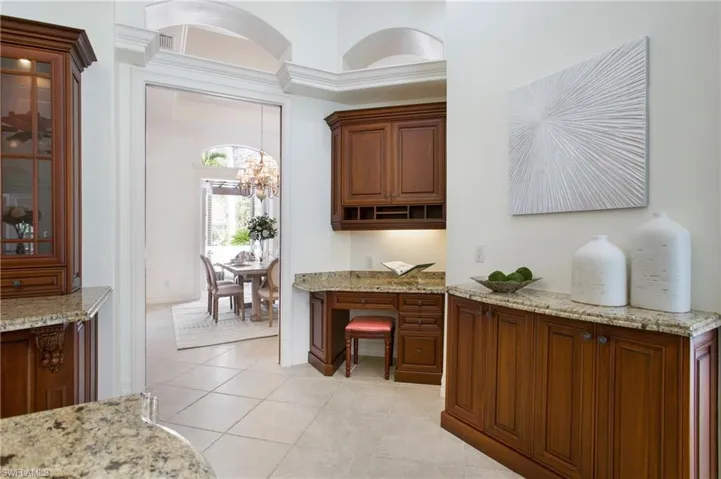 4000  Reflection  CT, Naples, FL 34109