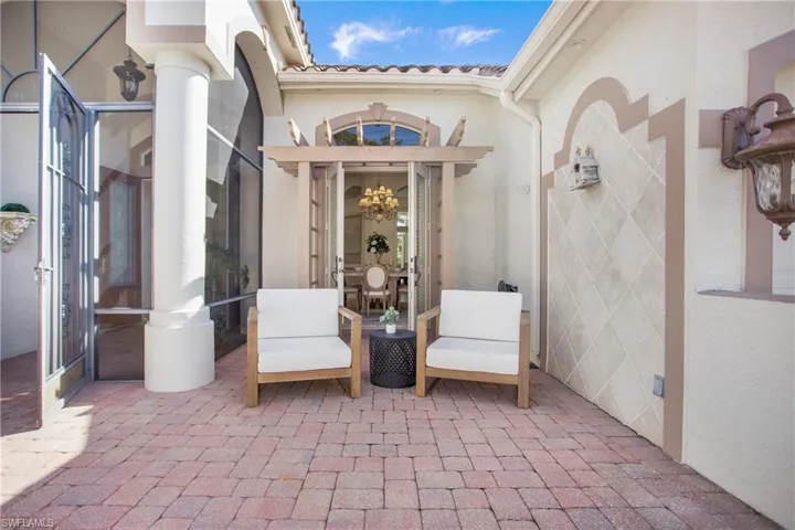 4000  Reflection  CT, Naples, FL 34109
