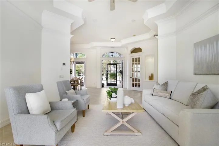 4000  Reflection  CT, Naples, FL 34109