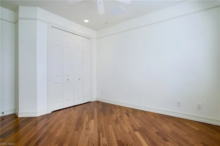 4000  Reflection  CT, Naples, FL 34109