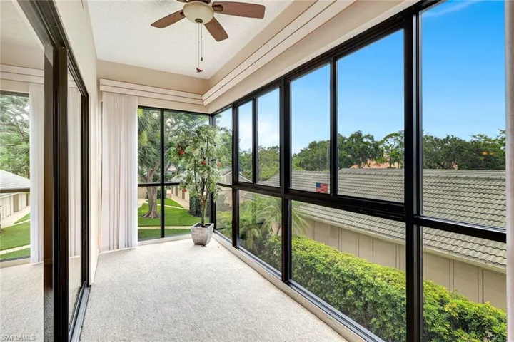 900  Arbor Lake  DR, Naples, FL 34110