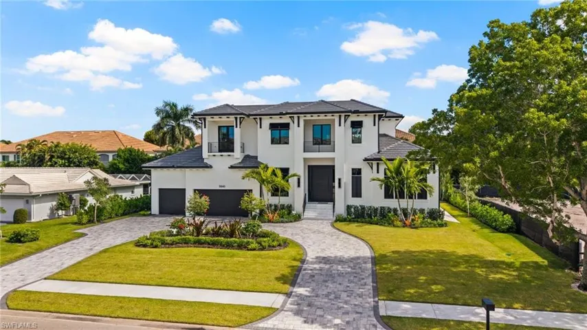 3840 Crayton Rd, Naples, Florida 34103