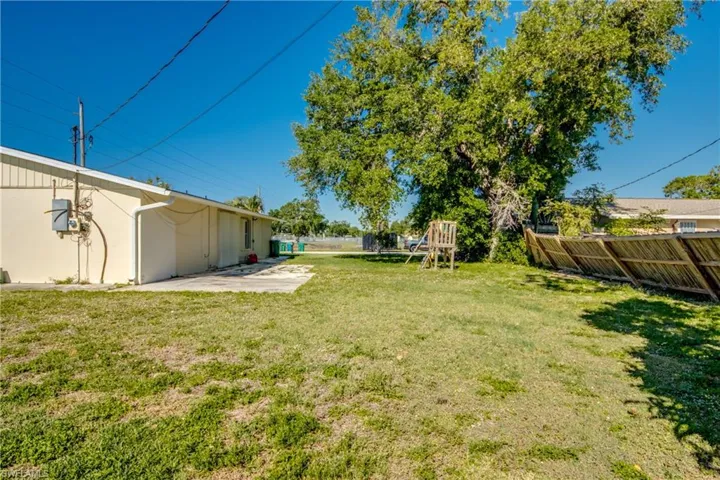 21298 Midway Blvd, Port Charlotte Fl 33952