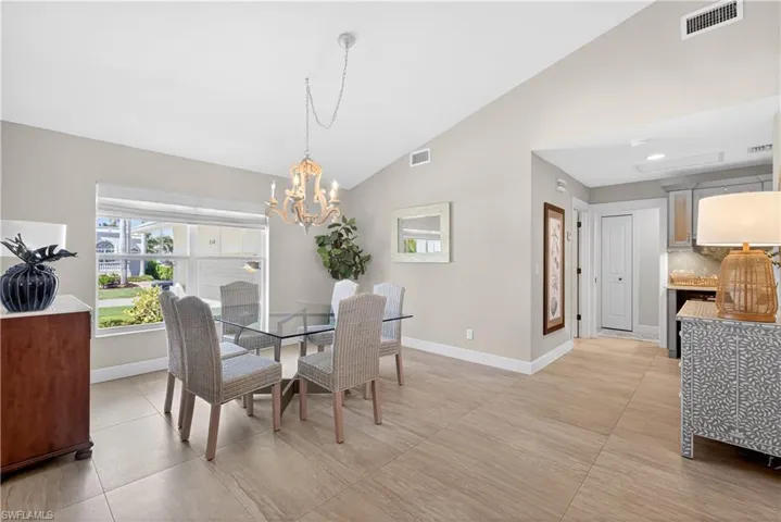 240 Channel Dr, Naples, Florida 34108