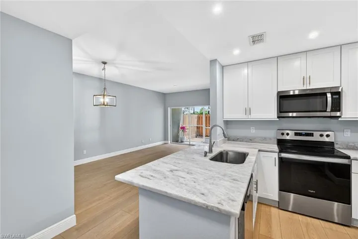 4109 Bellasol Cir 1113, Fort Myers, Florida 33916