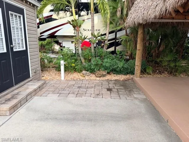 10212 Yellowtop Trl, Fort Myers, Florida 33905