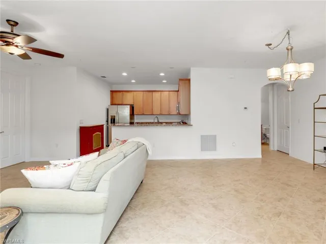 9066  Albion N LN, Naples, FL 34113