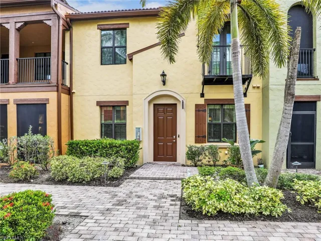 9066  Albion N LN, Naples, FL 34113