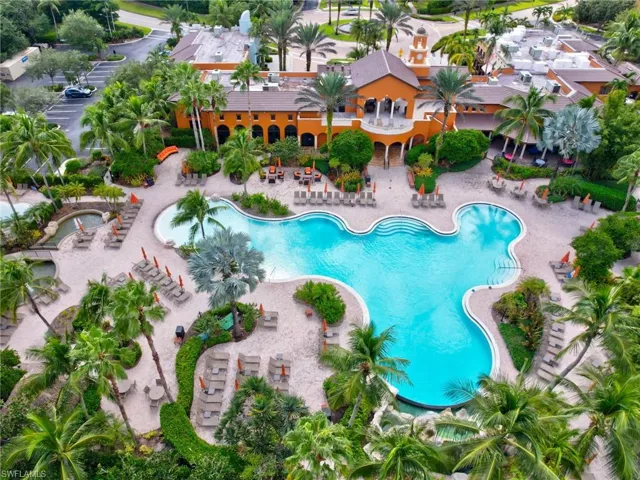 9066  Albion N LN, Naples, FL 34113