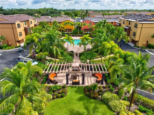 9066  Albion N LN, Naples, FL 34113