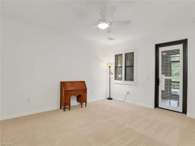 9066  Albion N LN, Naples, FL 34113