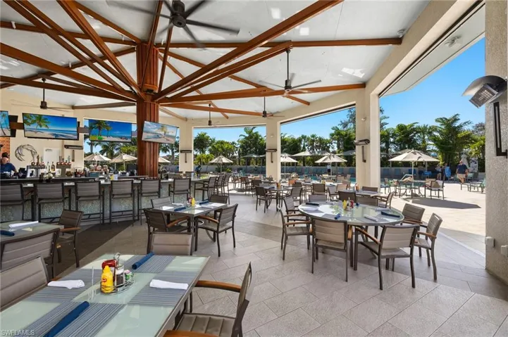 4832 Cerromar Dr, Naples, Florida 34112