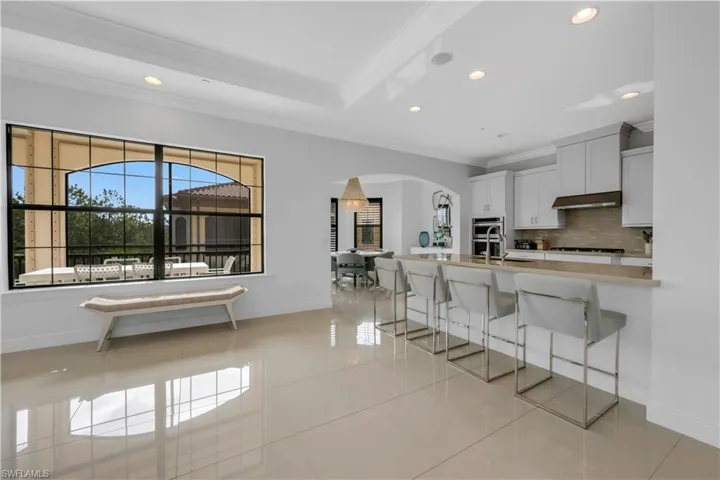 Breakfast Bar - Kitchen