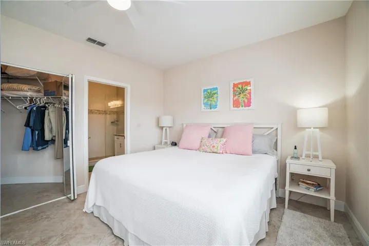 1101  Sweetwater  LN, Naples, FL 34110