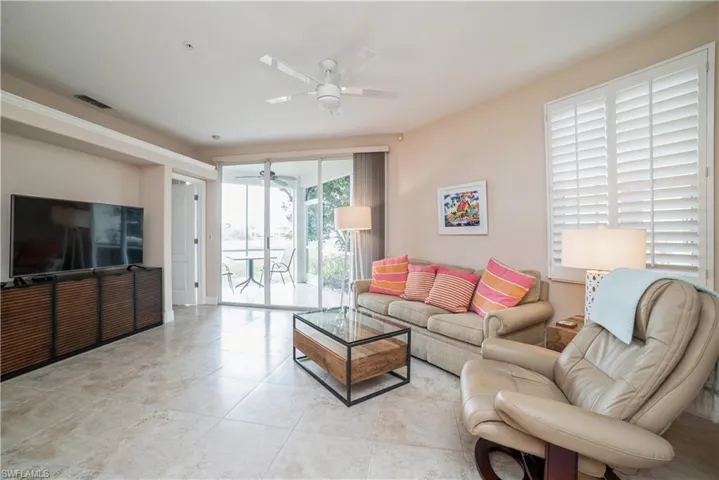 1101  Sweetwater  LN, Naples, FL 34110