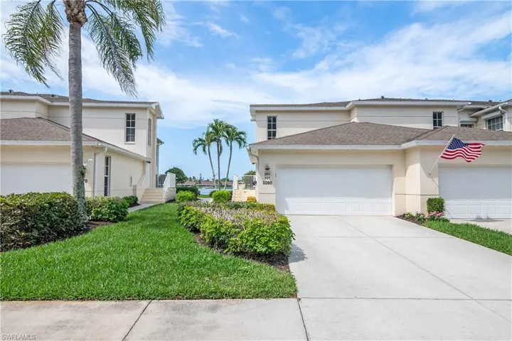 3280  Crown Pointe  BLVD, Naples, FL 34112