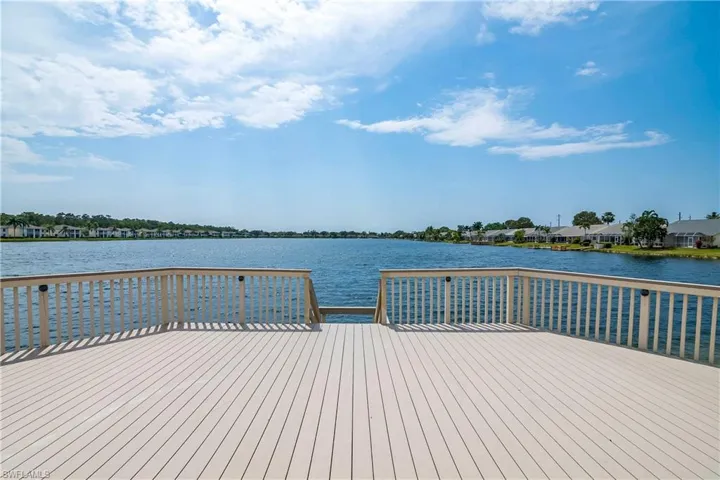 3280  Crown Pointe  BLVD, Naples, FL 34112