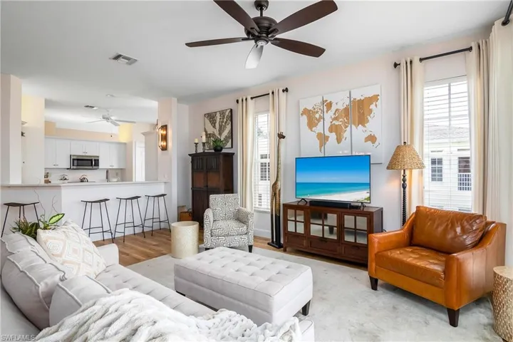 3280  Crown Pointe  BLVD, Naples, FL 34112