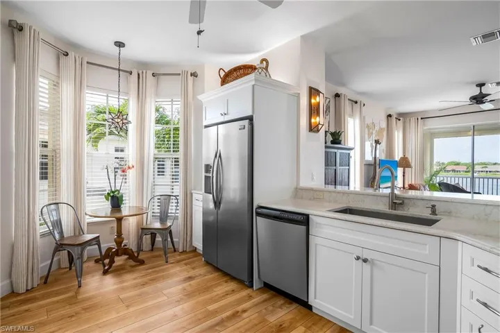 3280  Crown Pointe  BLVD, Naples, FL 34112