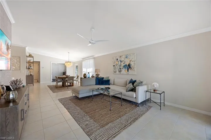8429  Karina  CT, Naples, FL 34114