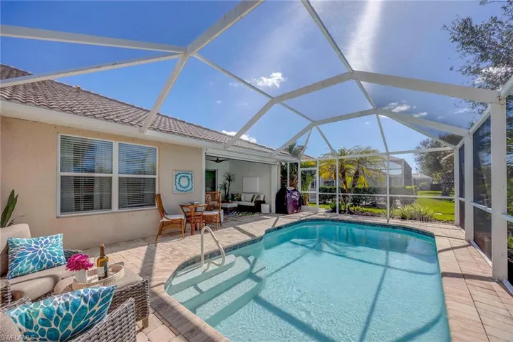 8429  Karina  CT, Naples, FL 34114